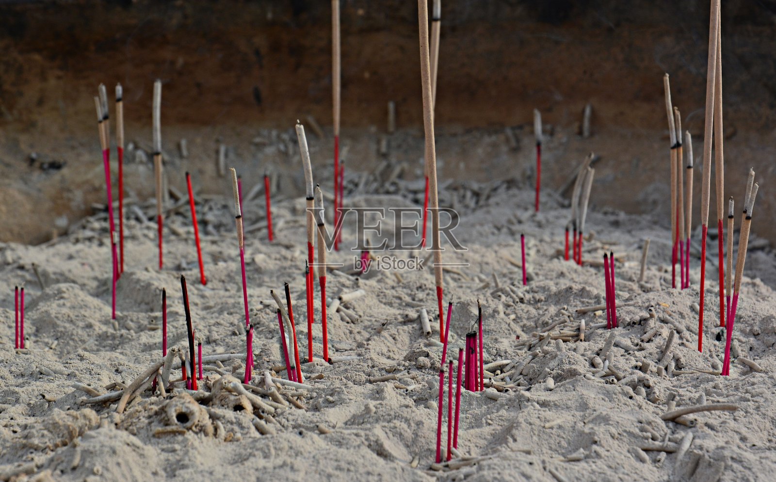 中国寺庙里的香照片摄影图片