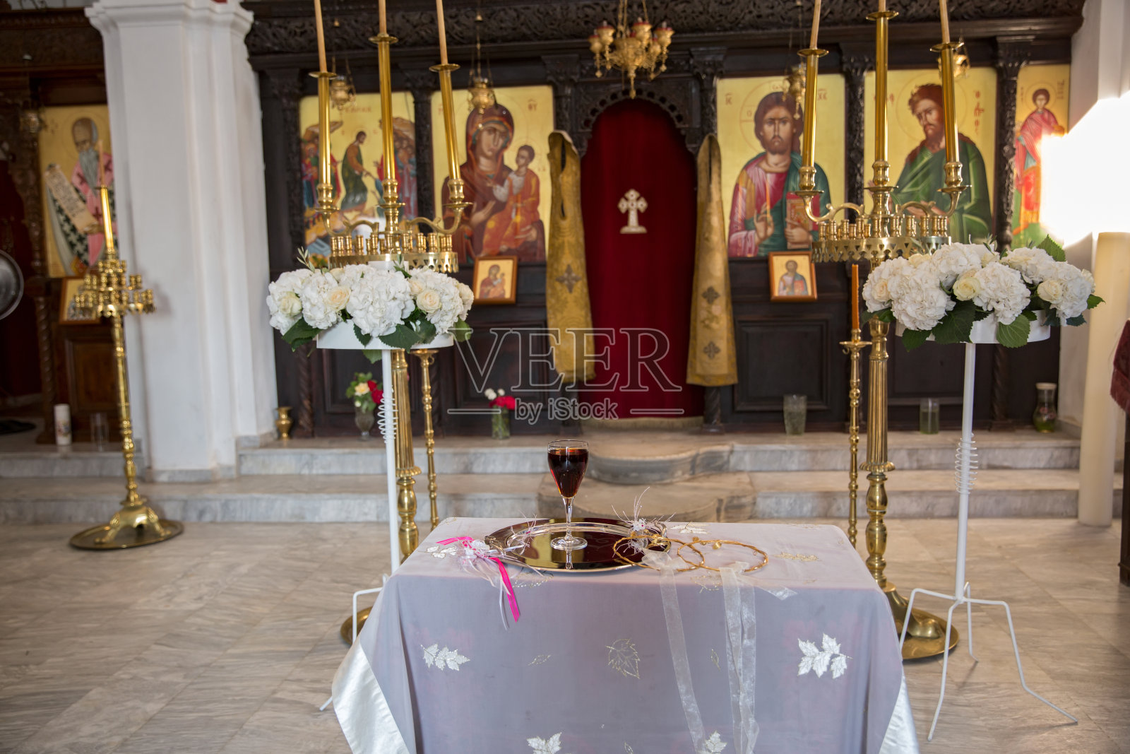 教堂婚礼照片摄影图片