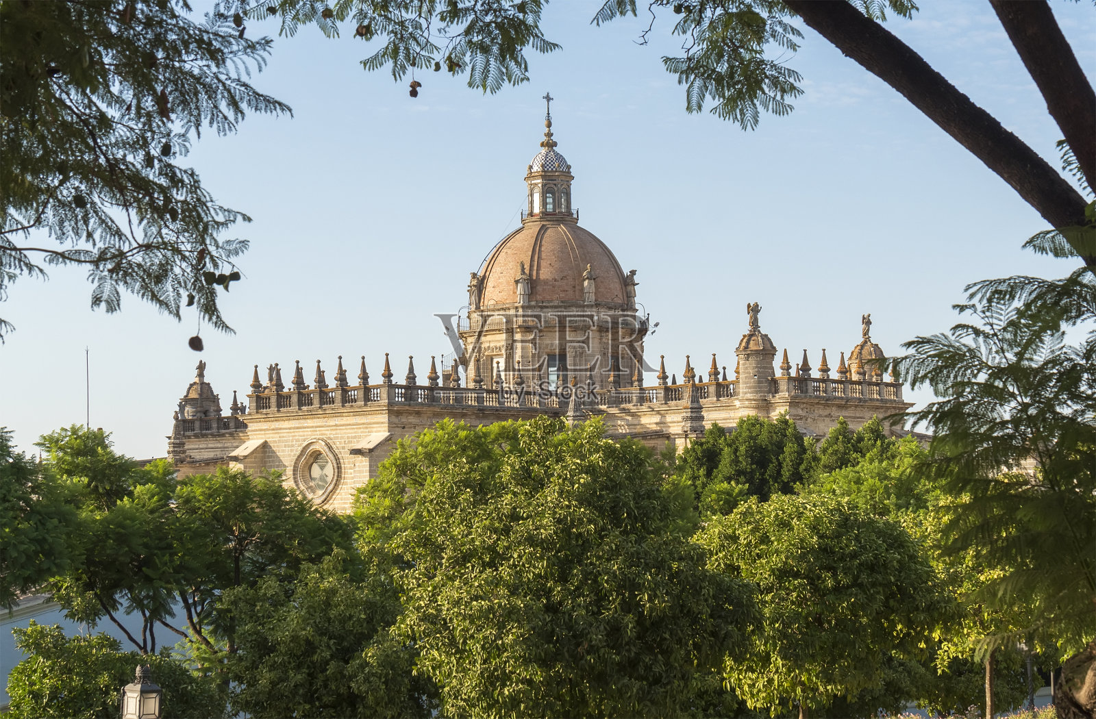西班牙的前线大教堂照片摄影图片