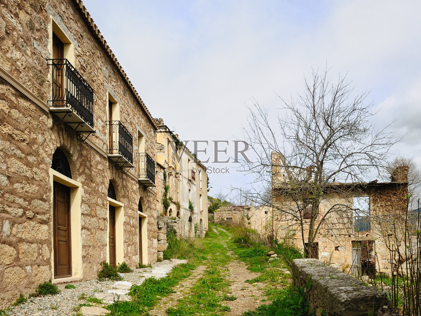 老Osini照片摄影图片