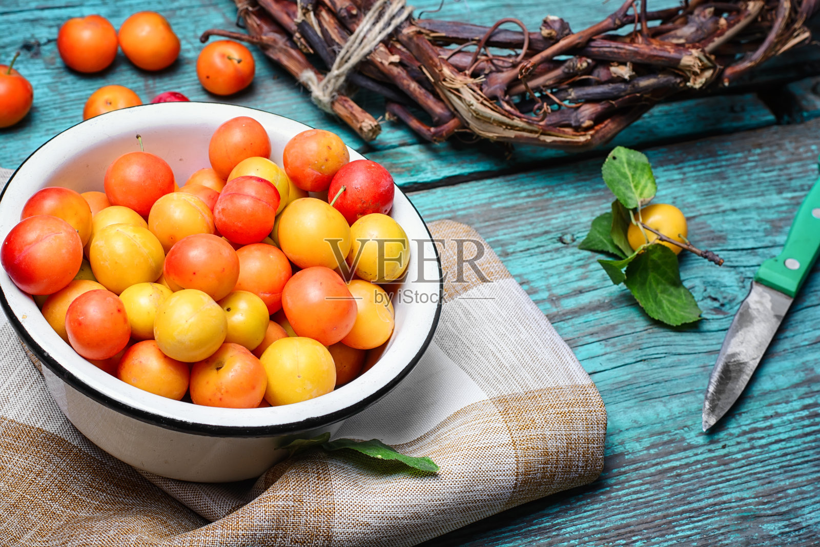 秋樱桃李照片摄影图片