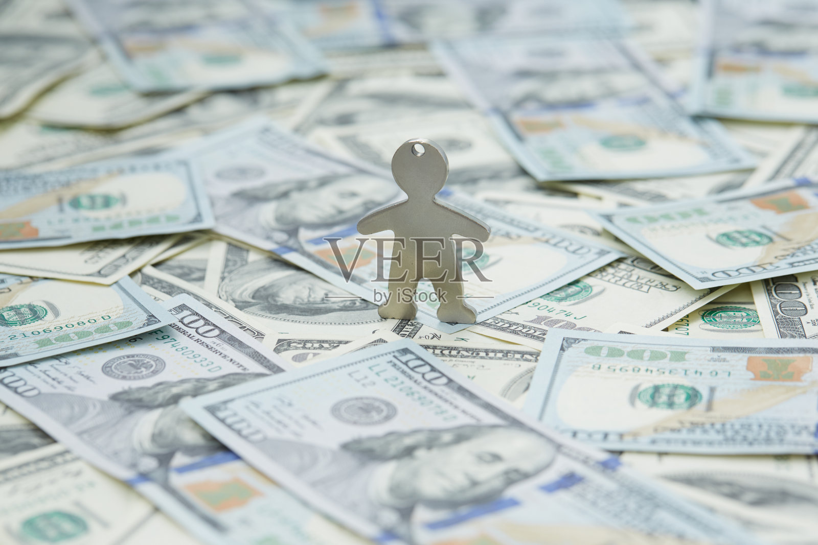 美元钞票和人物照片摄影图片