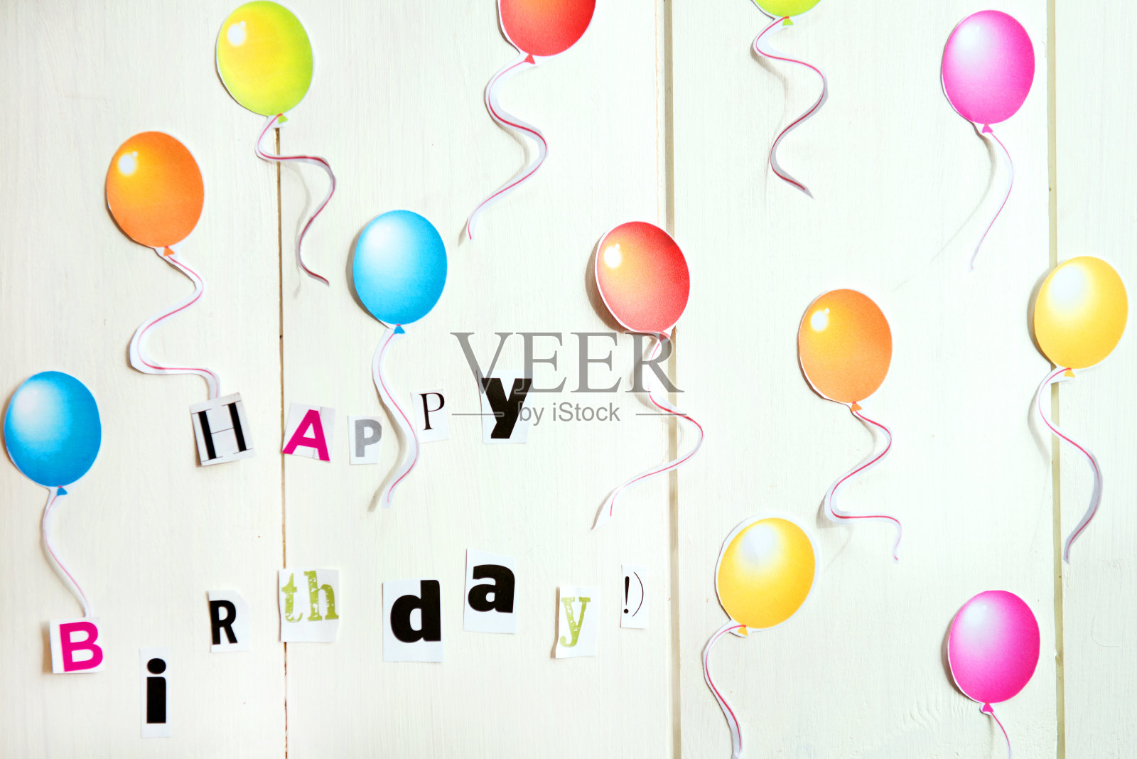 生日快信和气球从杂志剪下来照片摄影图片