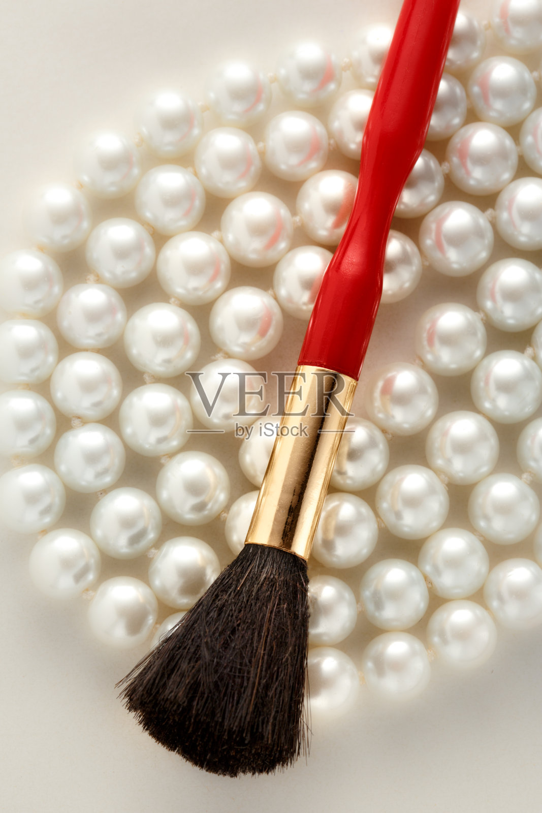 珍珠项链照片摄影图片