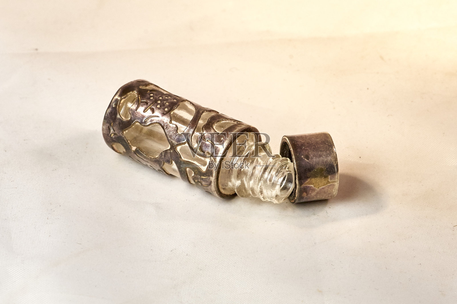 古董银香瓶照片摄影图片