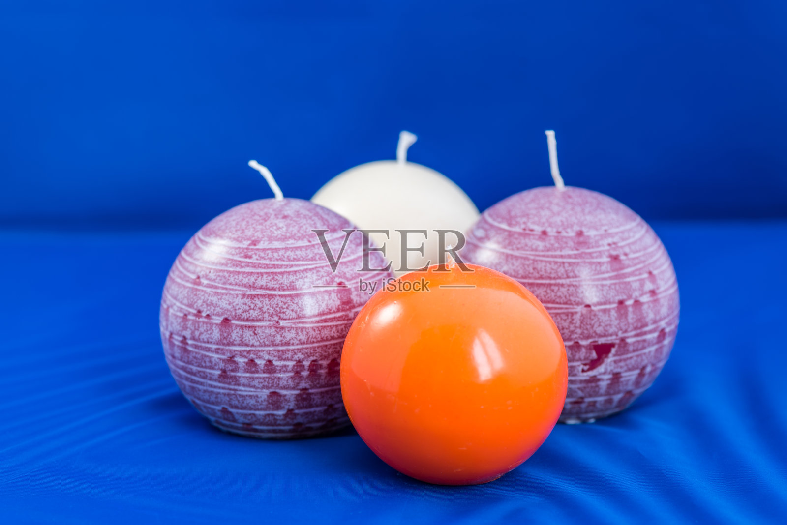 美丽的彩色的蜡烛照片摄影图片