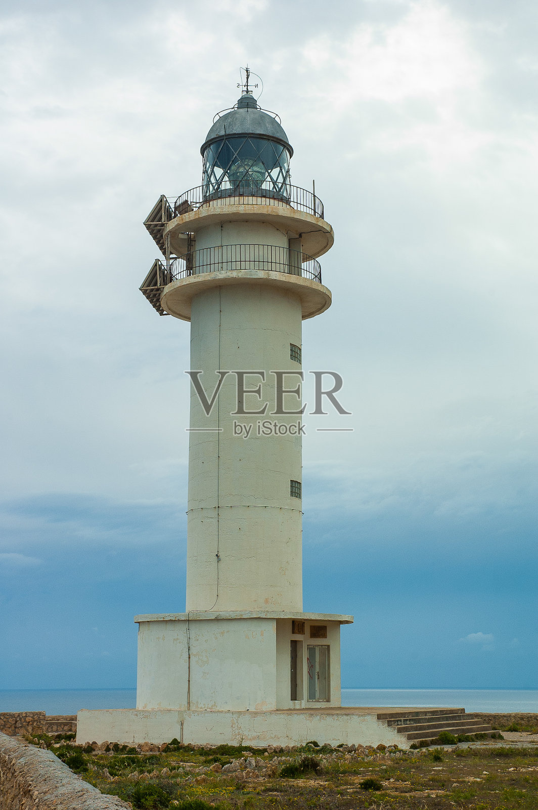 野蛮的灯塔照片摄影图片