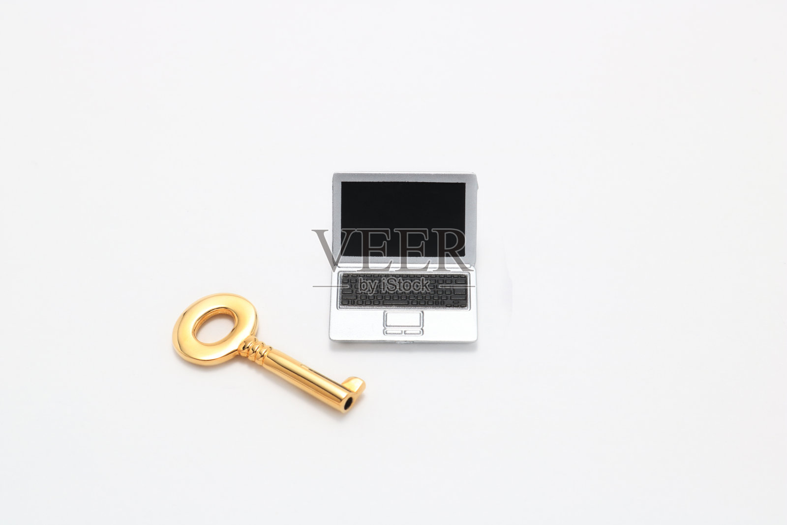 笔记本电脑和房子。照片摄影图片