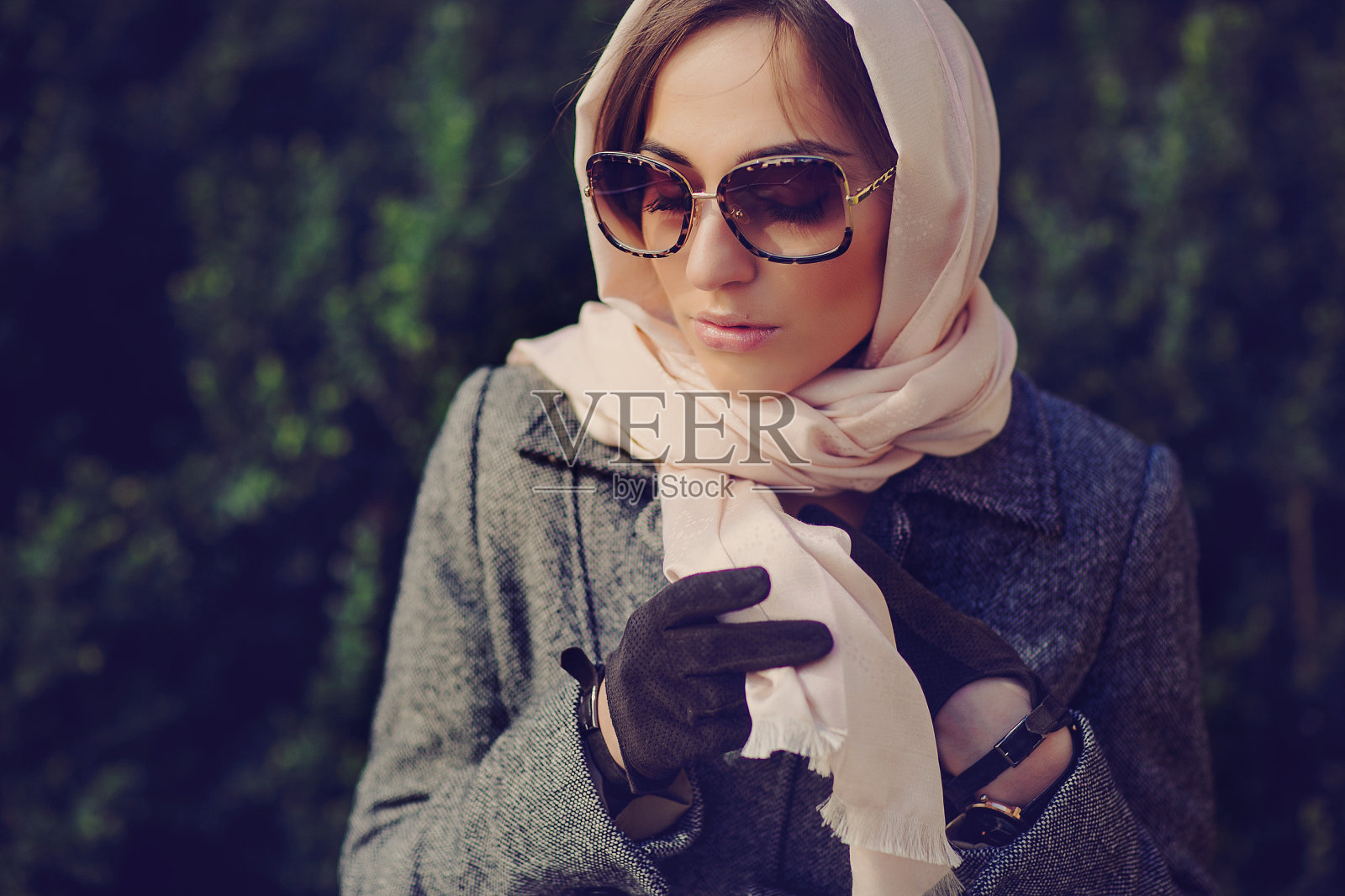 美丽的成功的女人照片摄影图片