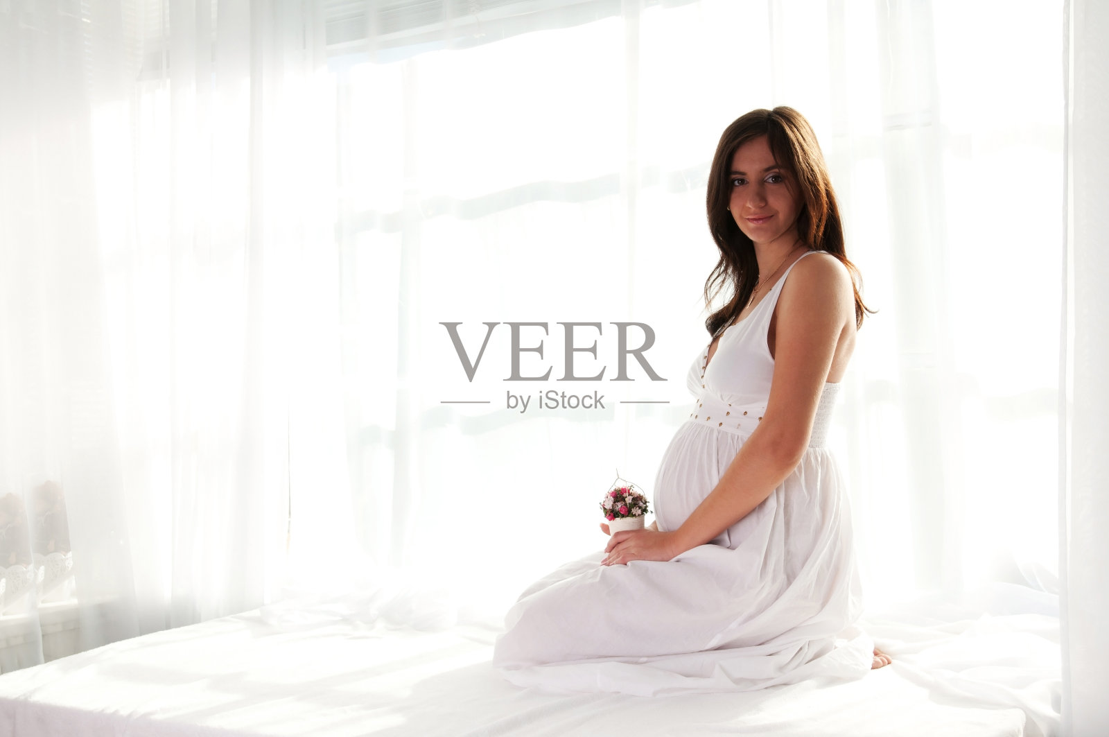 孕妇的肖像照片摄影图片