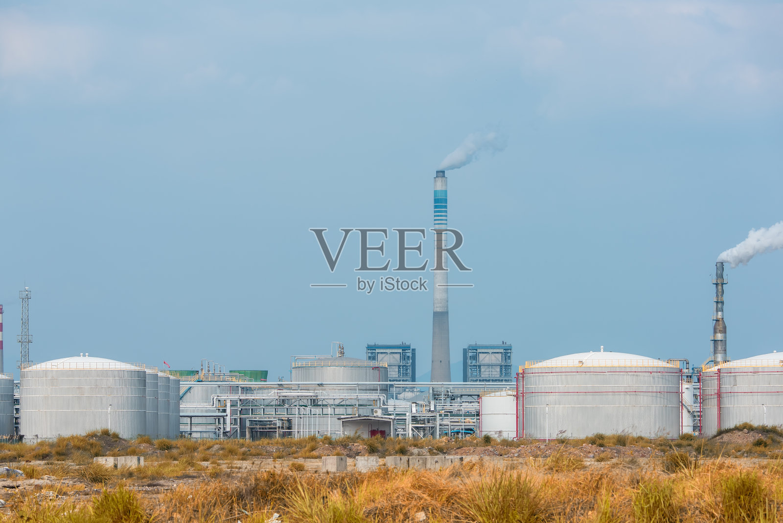 天然气和石油加工厂照片摄影图片