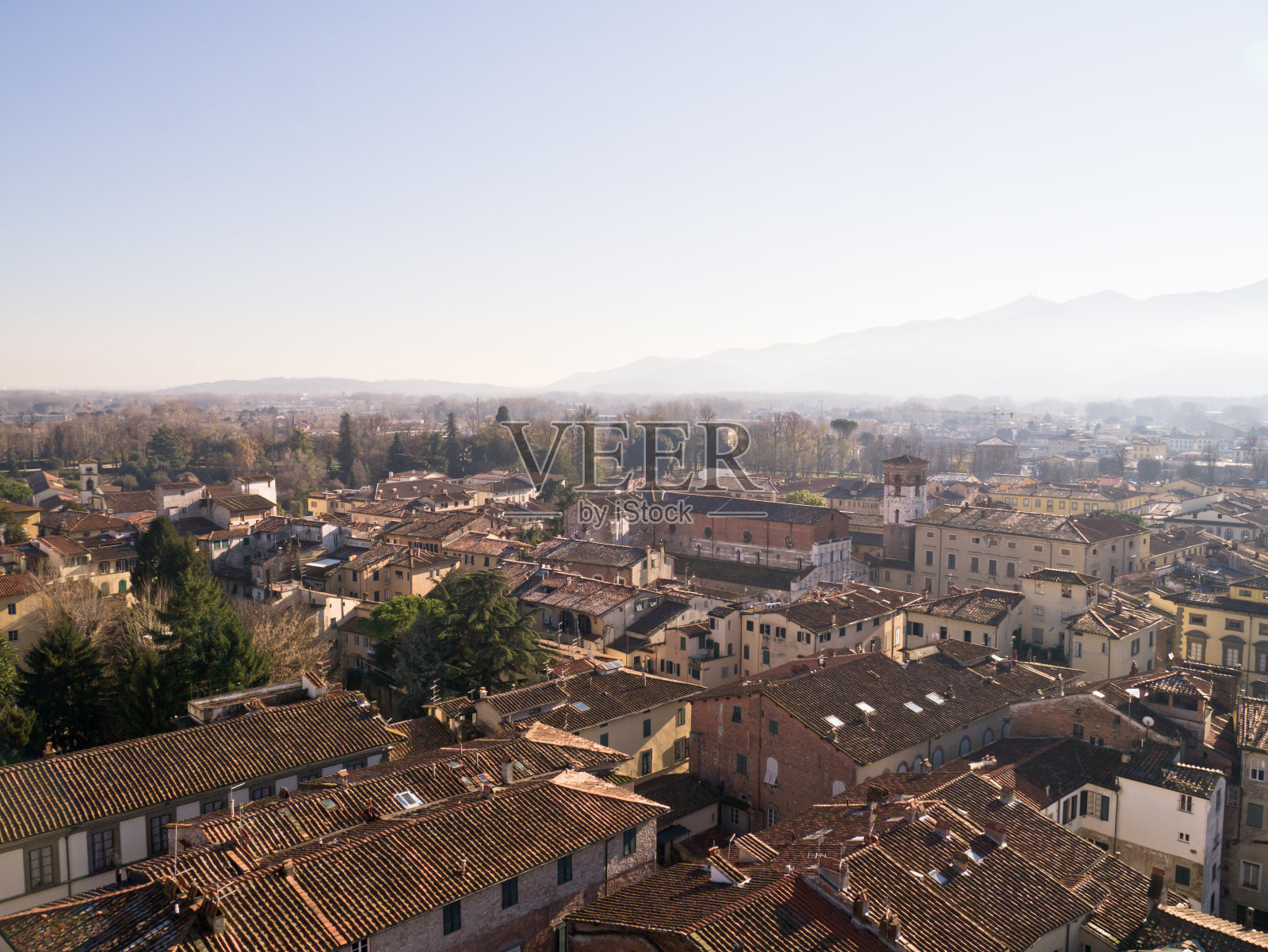 意大利卢卡的小镇景观照片摄影图片