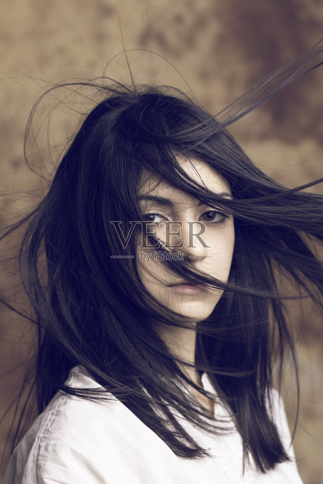 年轻性感的模特女孩肖像照片摄影图片