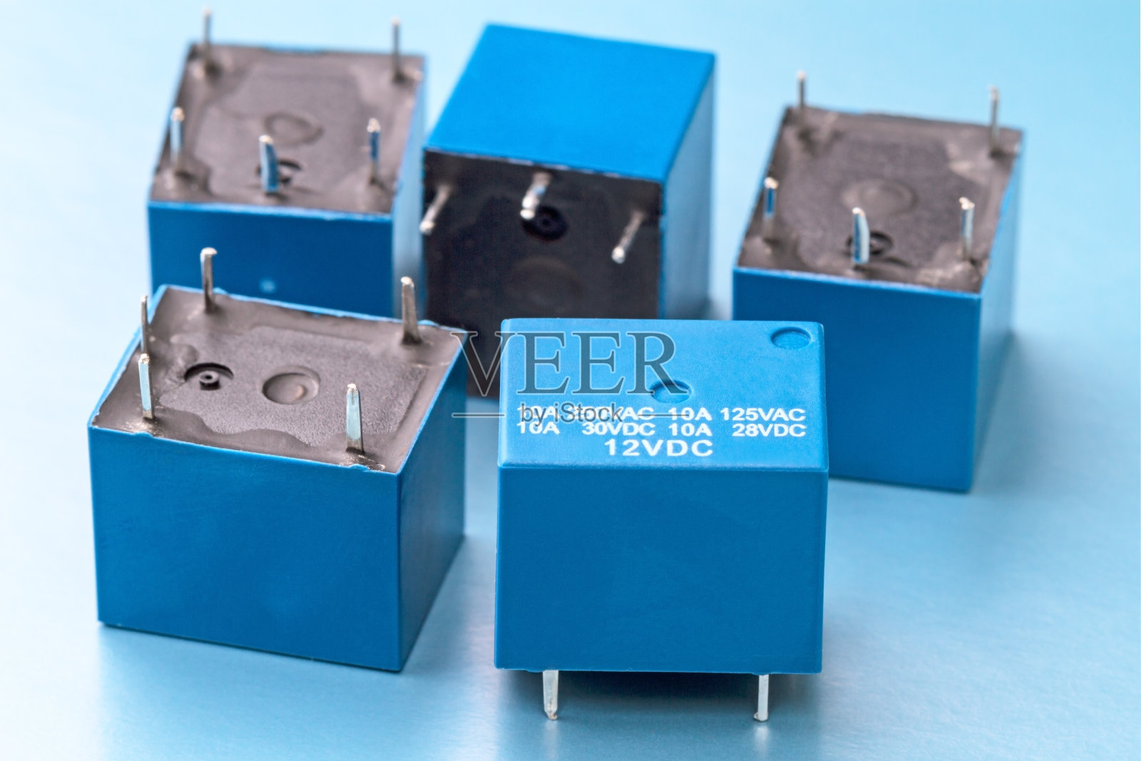 密封电磁继电器照片摄影图片