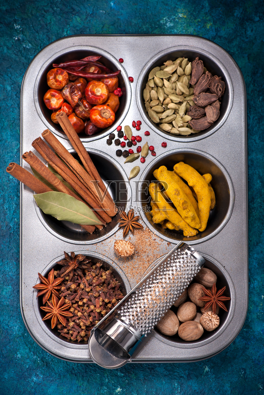 各种香料和香料。俯视图照片摄影图片