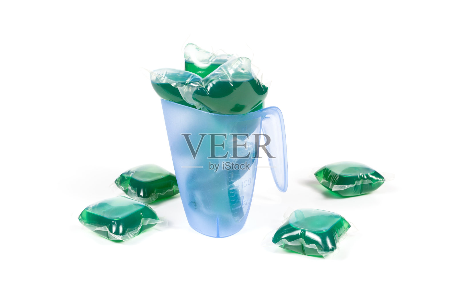 绿色清洗胶囊照片摄影图片