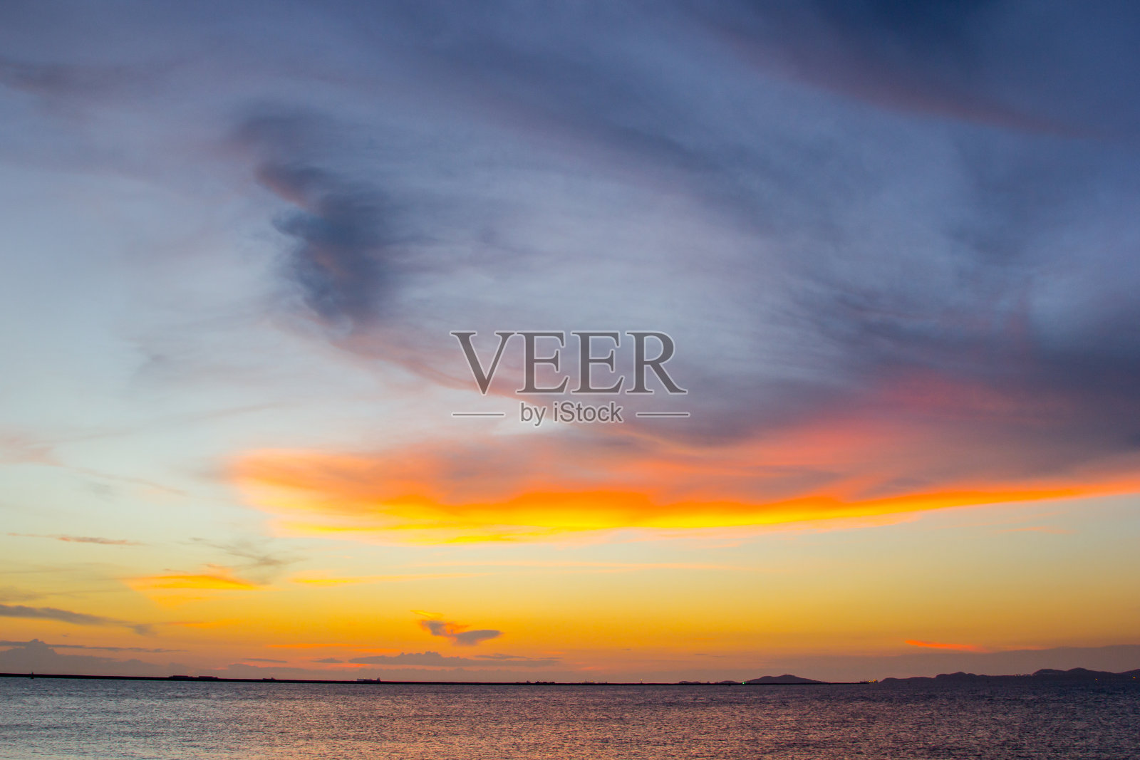 日落的天空照片摄影图片