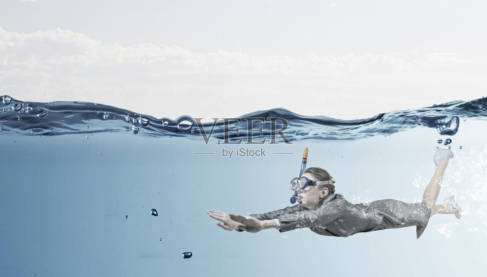 水下的女人，混合媒体照片摄影图片