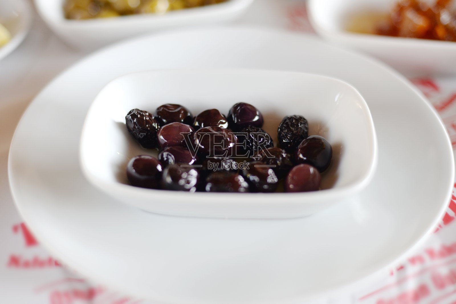 黑油照片摄影图片