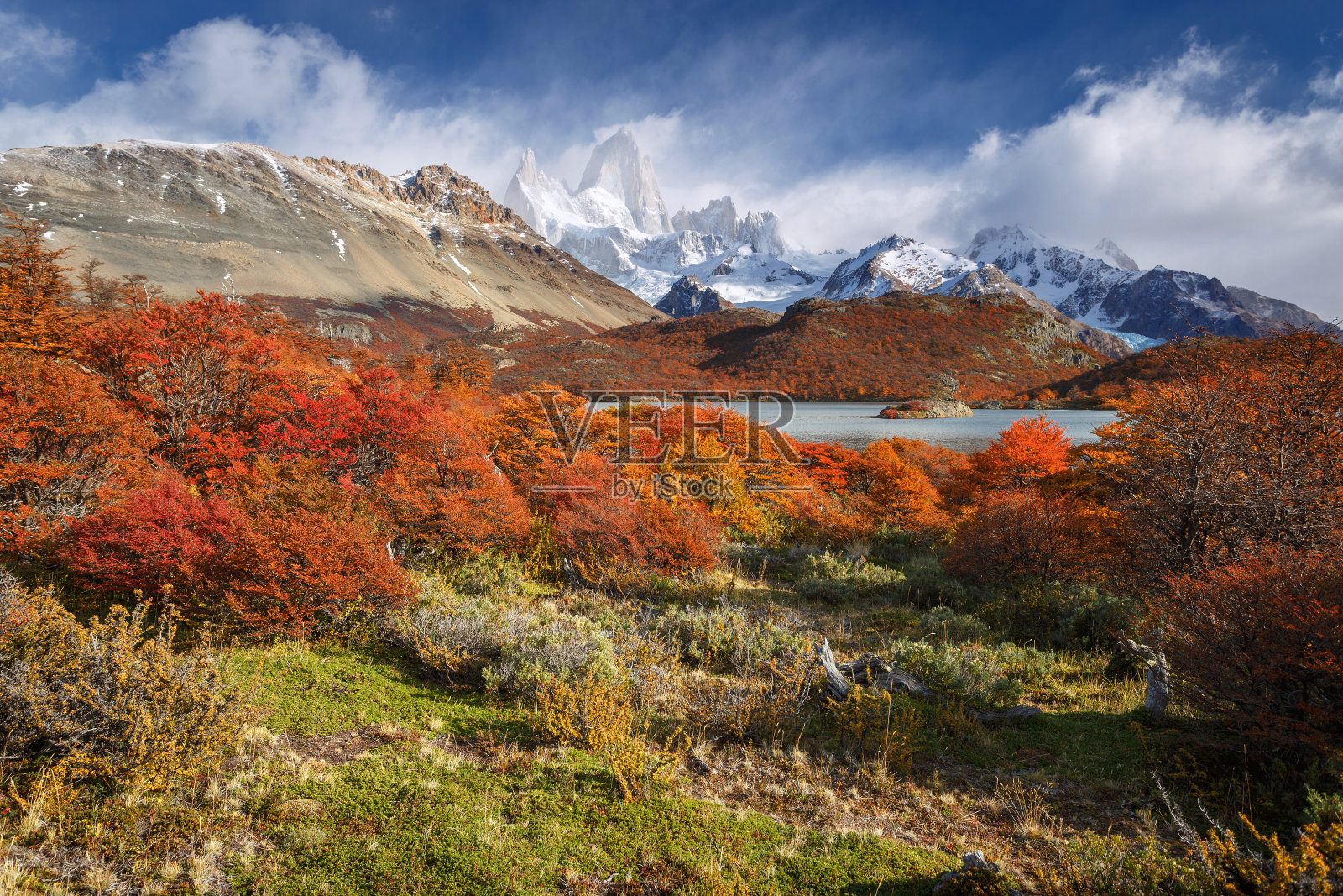 菲茨罗伊山，巴塔哥尼亚冰川国家公园照片摄影图片