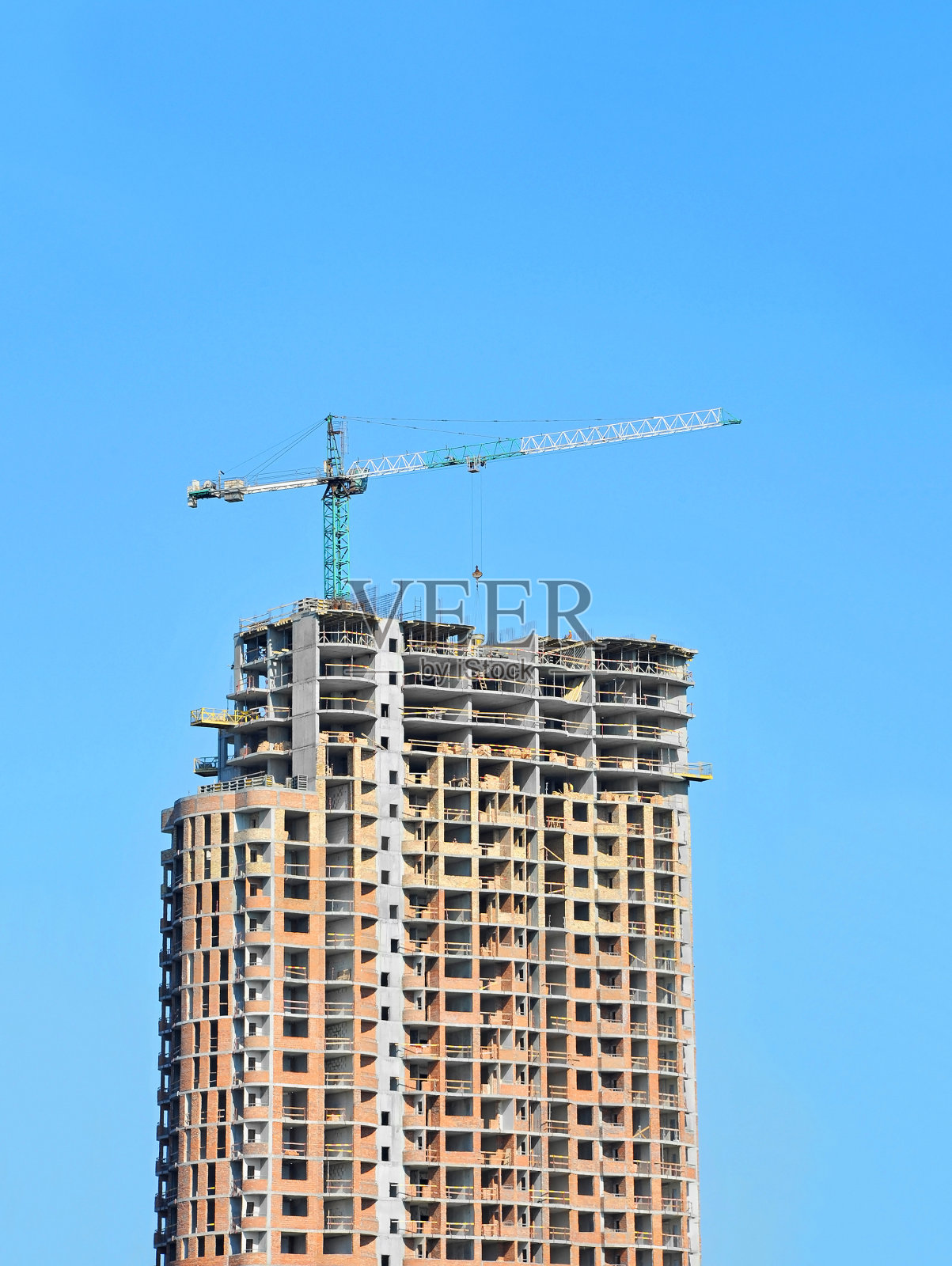 起重机及高层建筑工地照片摄影图片