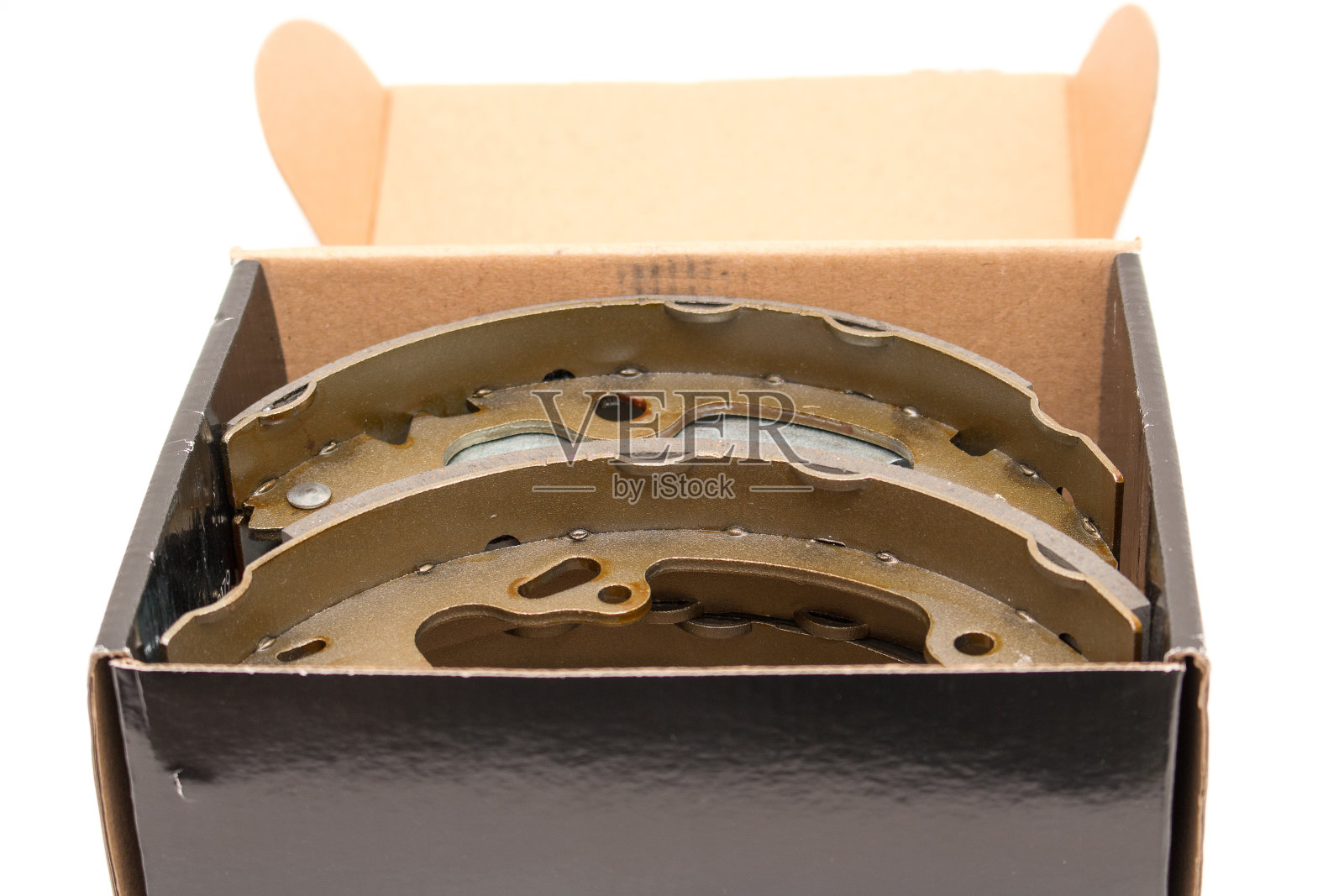 新破鞋套装在盒子里照片摄影图片