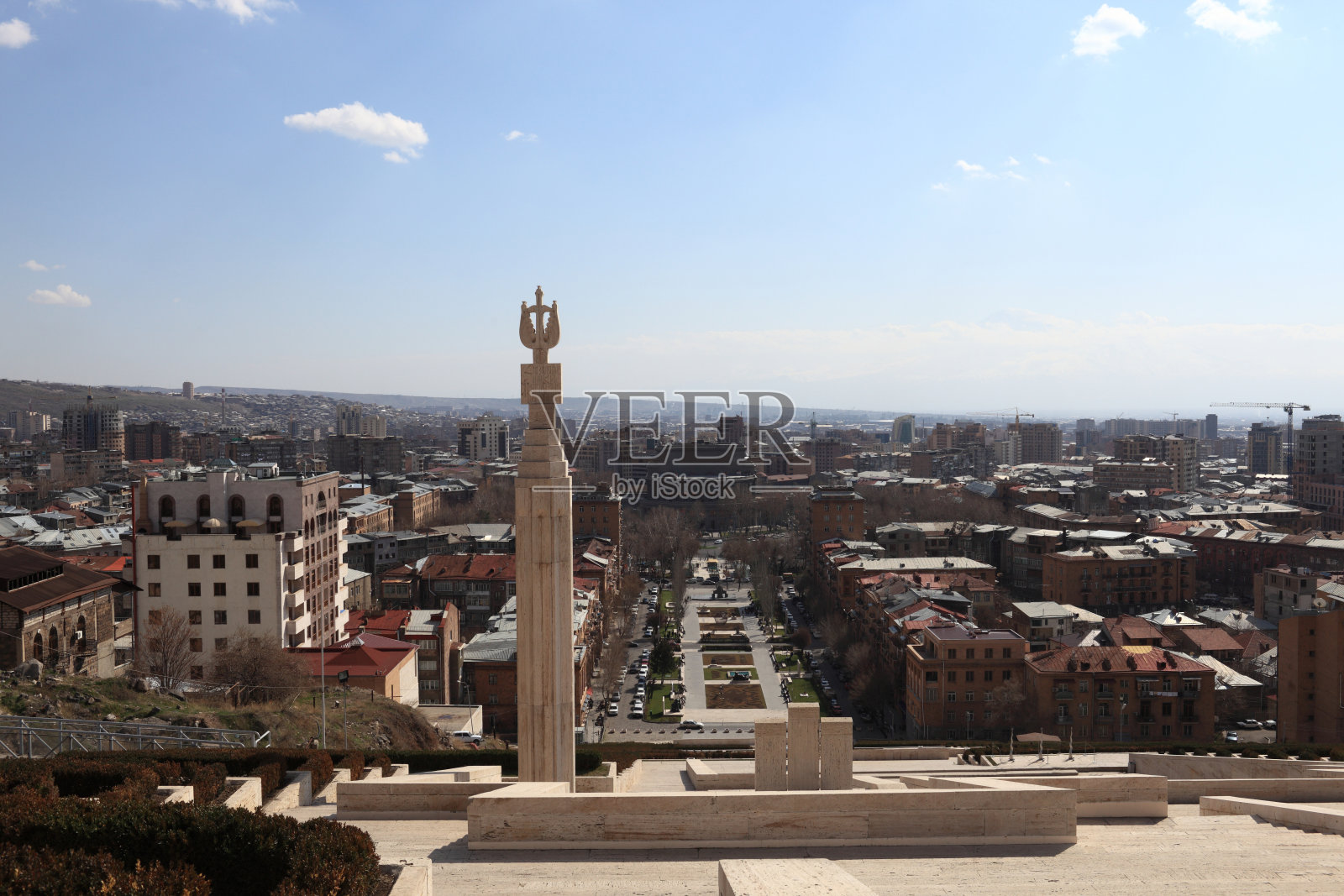 喀斯喀特和埃里温的柱子照片摄影图片