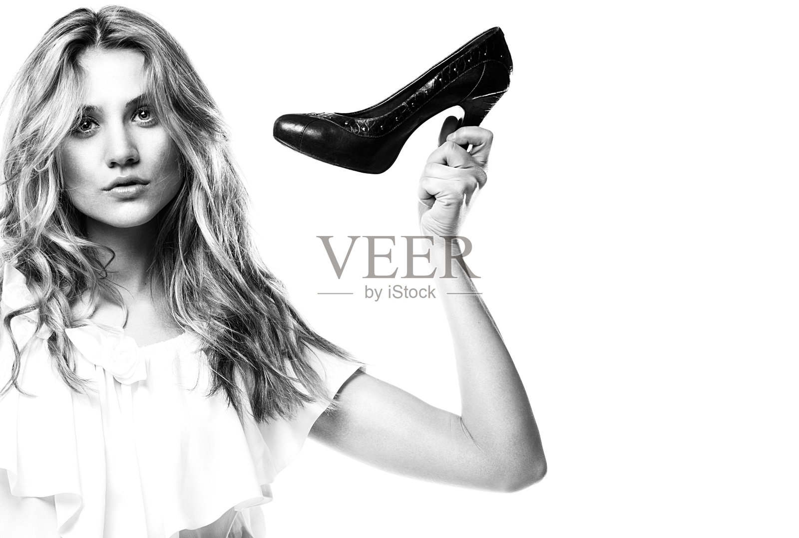 拥有专业妆容和发型的时尚女性照片摄影图片