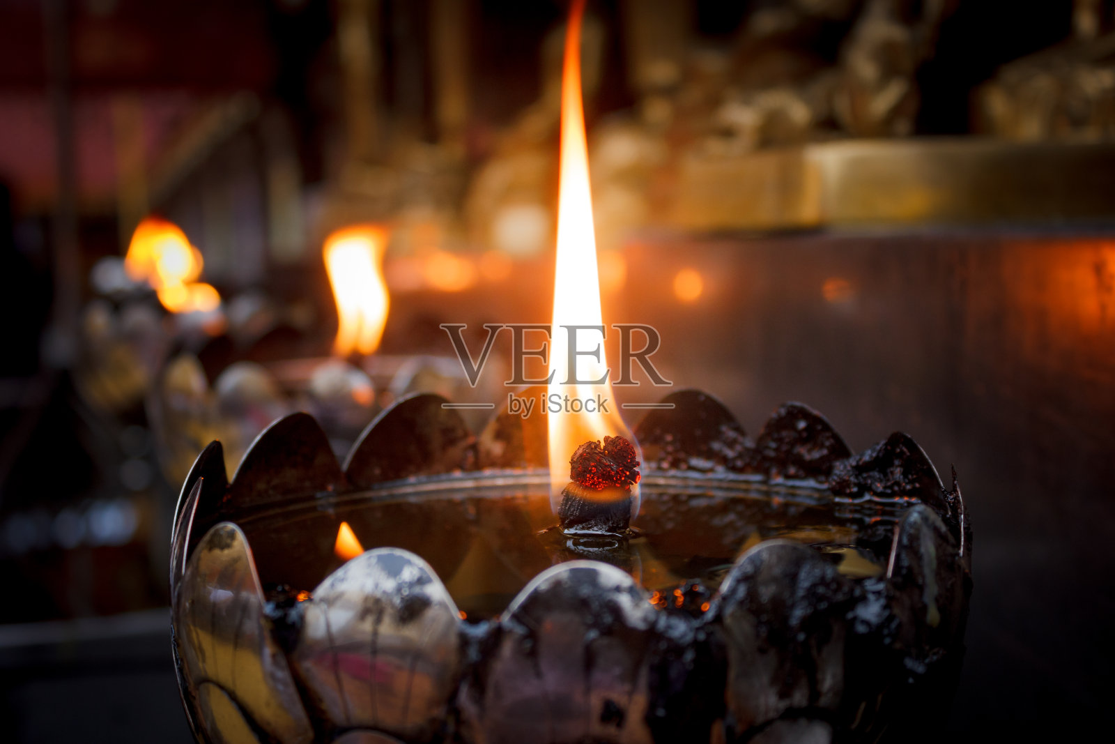 莲花蜡烛照片摄影图片