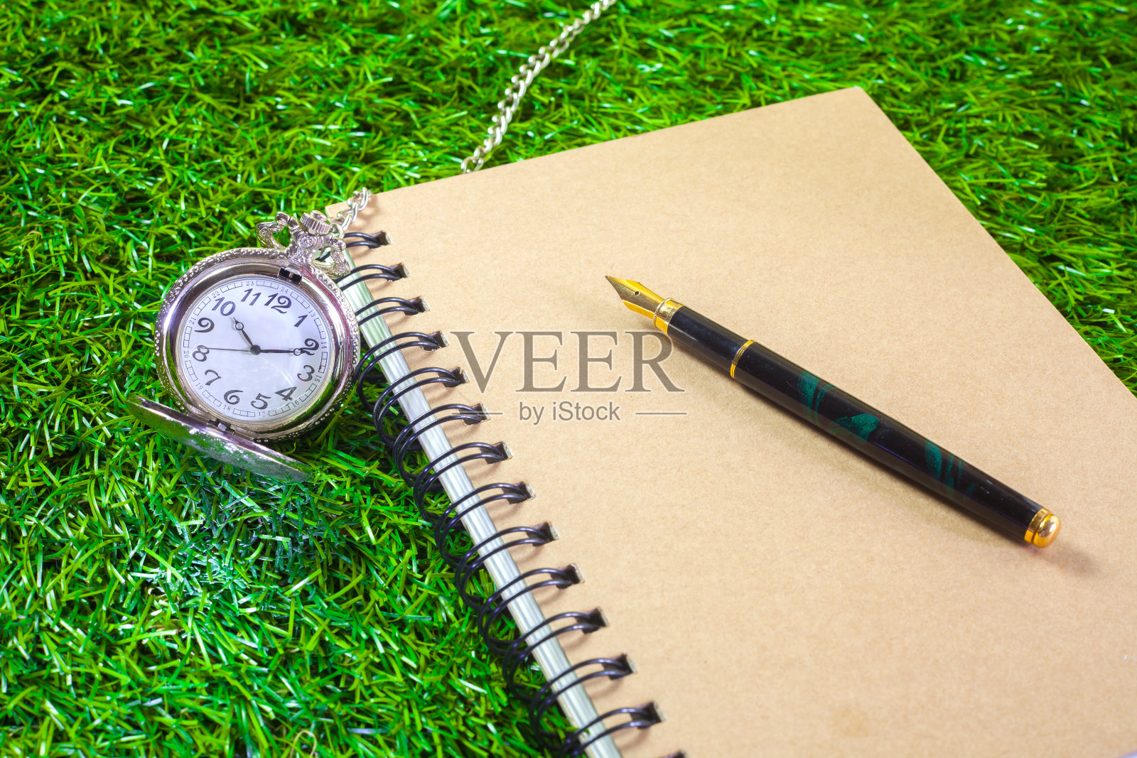 钢笔照片摄影图片