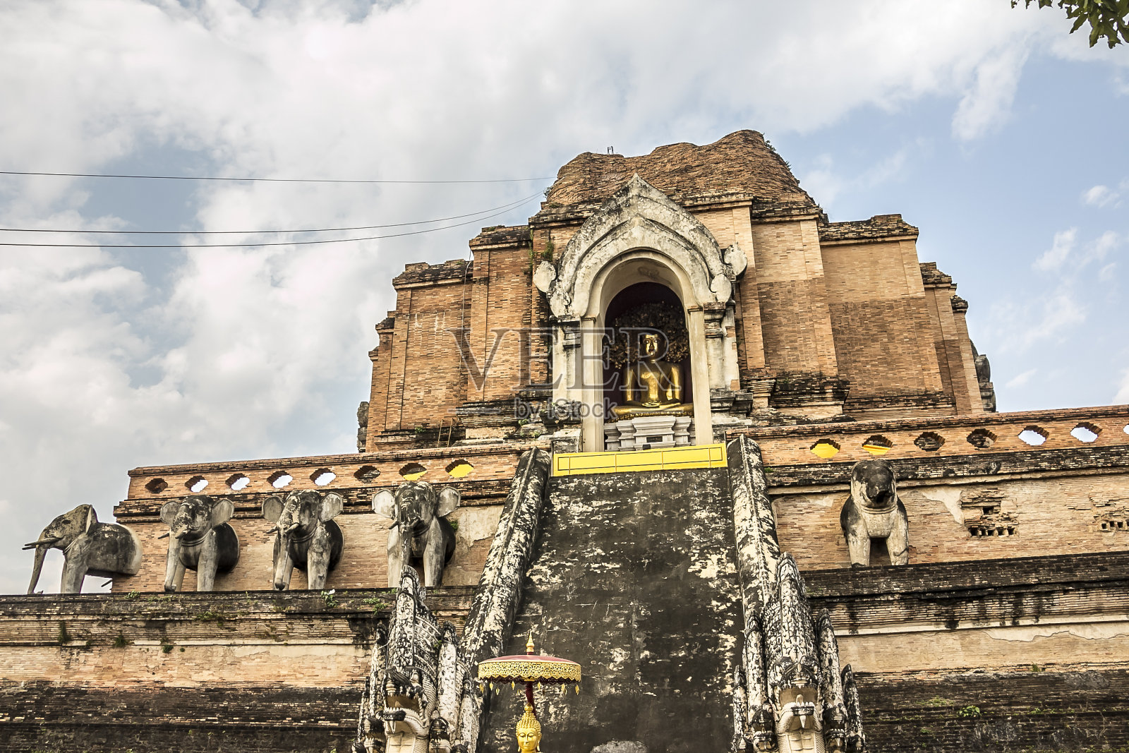古老的宝塔照片摄影图片
