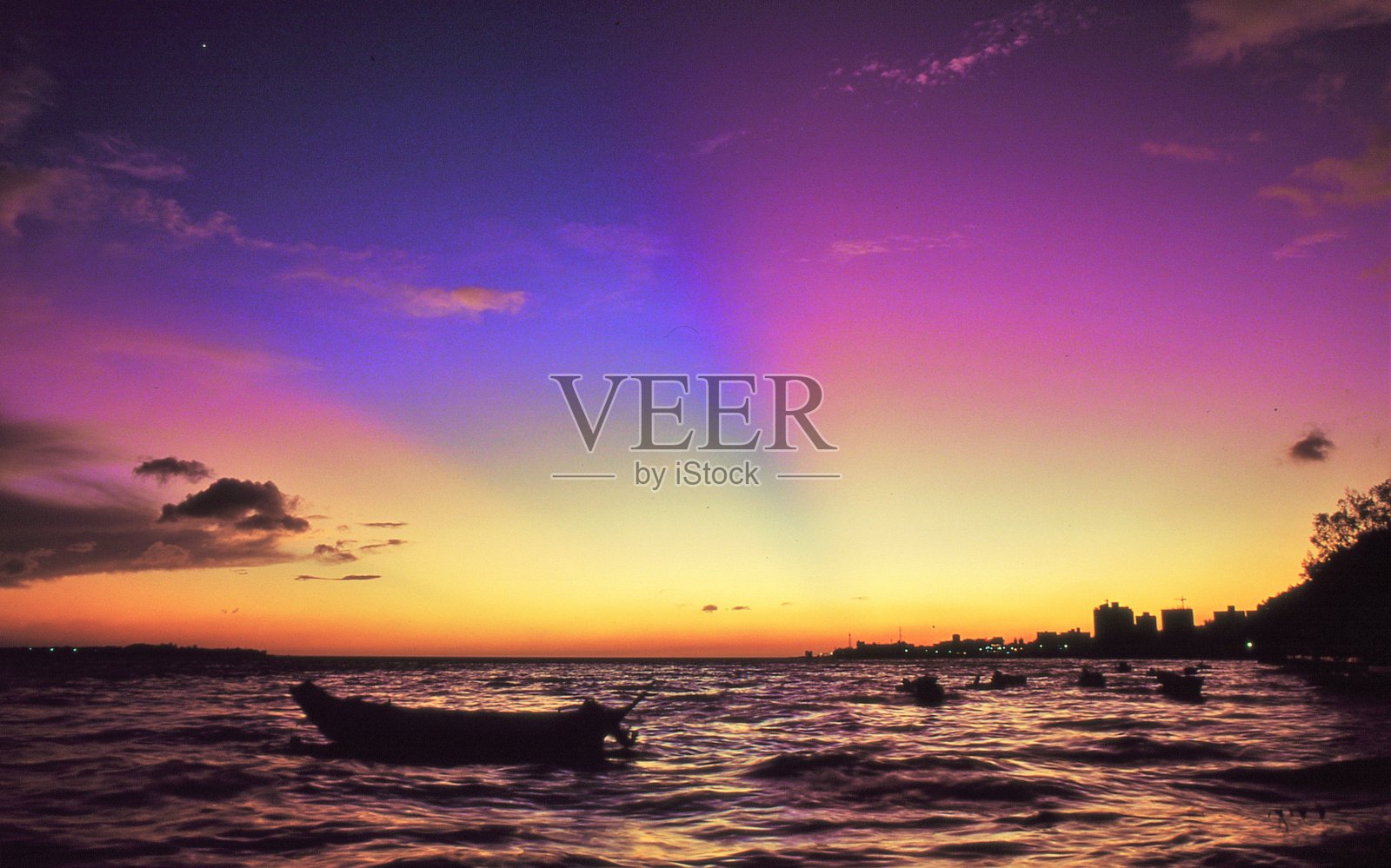 淡水，黄昏的微光照片摄影图片