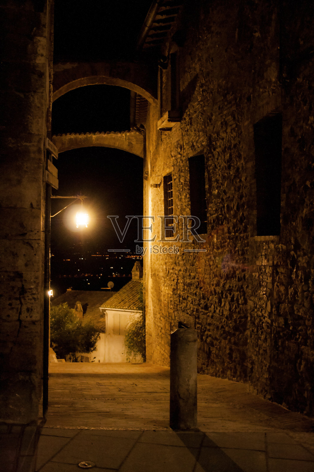 阿西西古城照片摄影图片