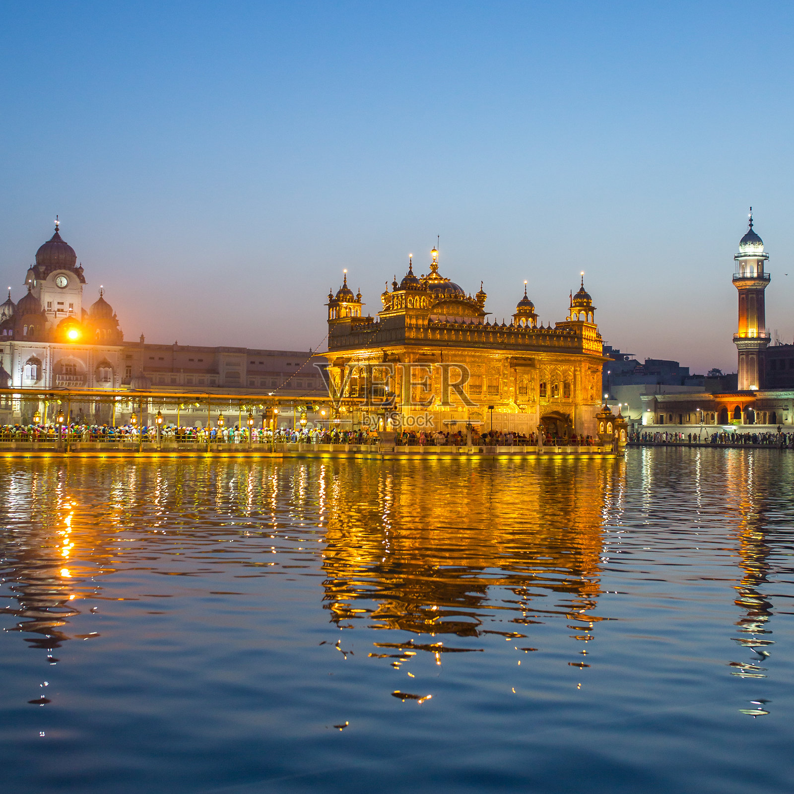 印度旁遮普阿姆利则的金庙(Harmandir Sahib)照片摄影图片