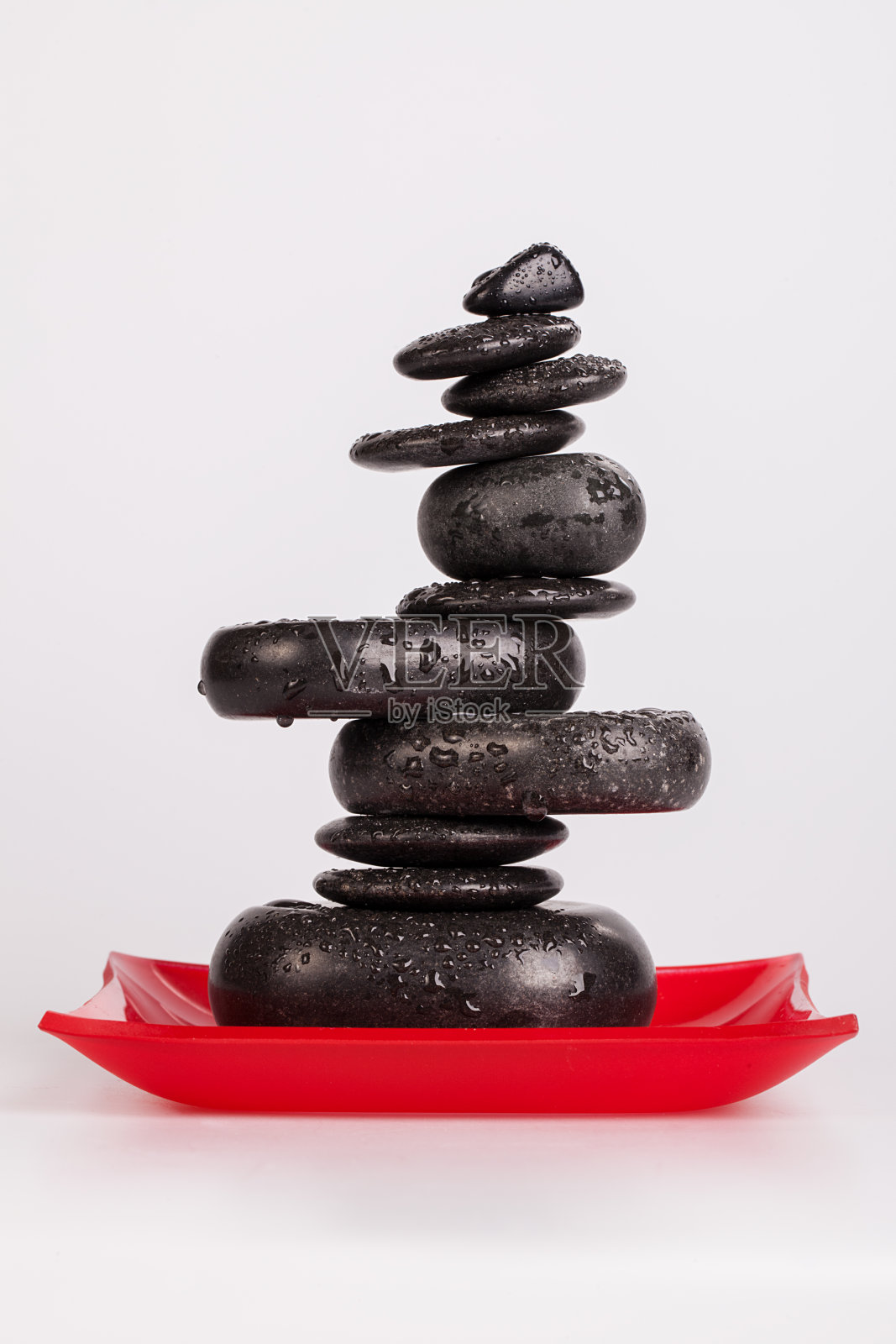 温泉石孤立在白色照片摄影图片