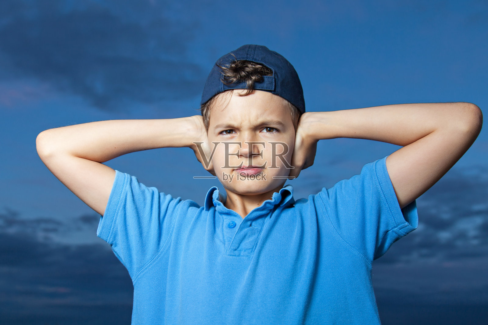 我不想听!照片摄影图片