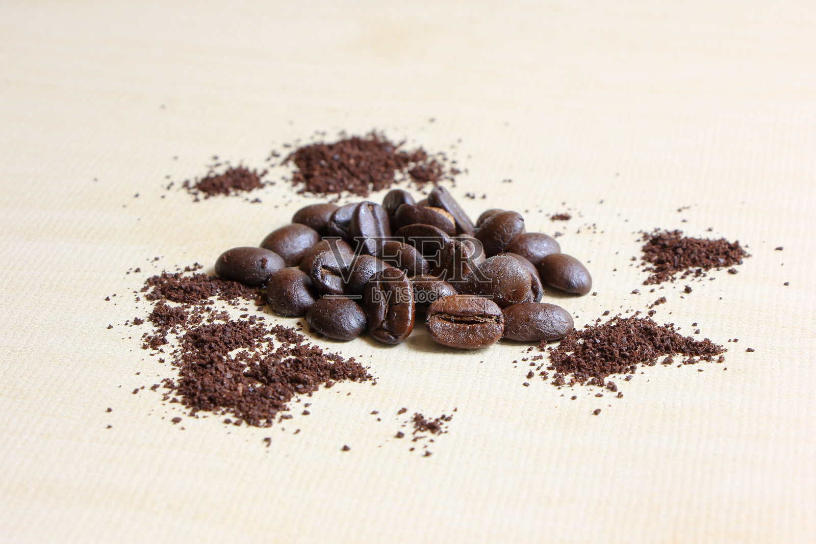 速溶颗粒咖啡豆照片摄影图片