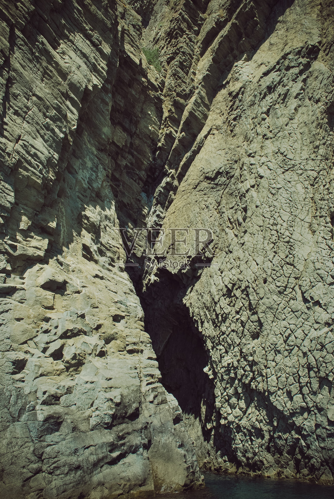 克里米亚黑海沿岸的峡谷照片摄影图片