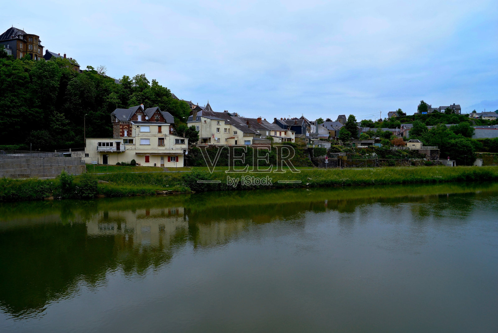 河之镜照片摄影图片