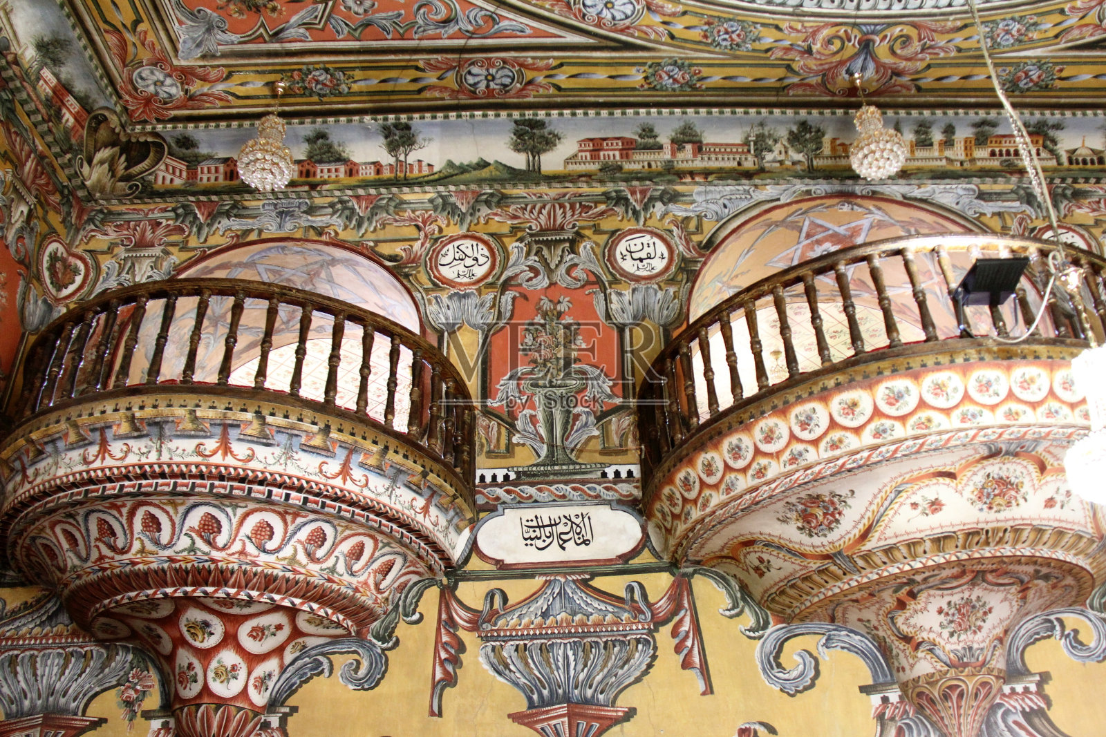 令人惊叹的装饰在Sarena Dzamija清真寺照片摄影图片