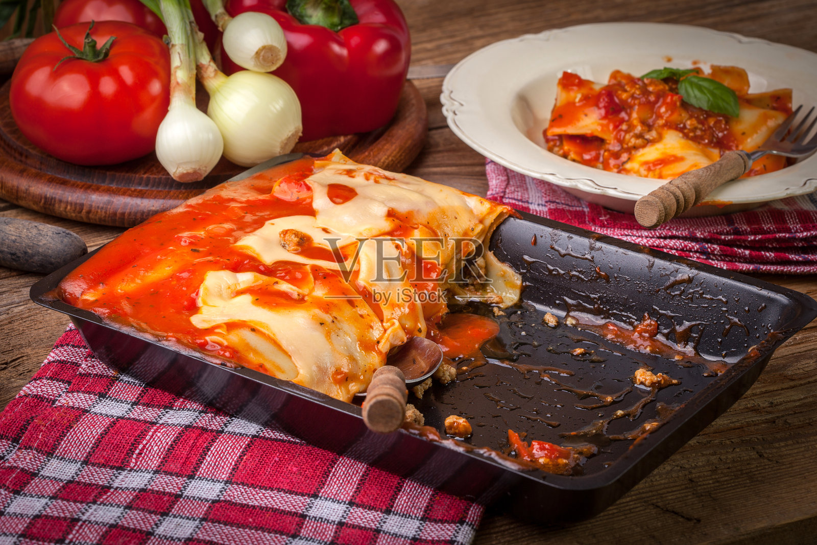 意大利牛肉千层面照片摄影图片