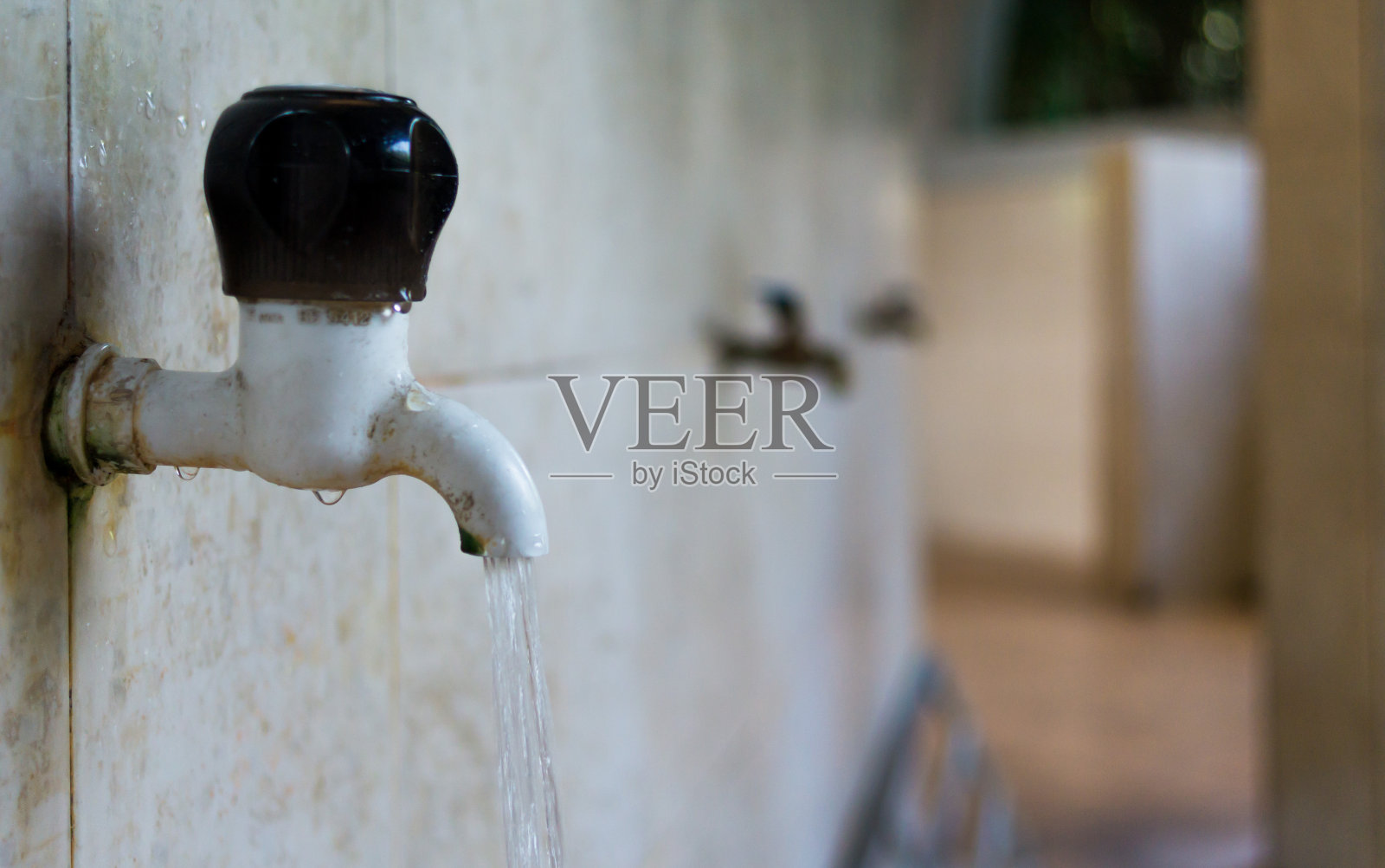 塑料清真寺水龙头照片摄影图片