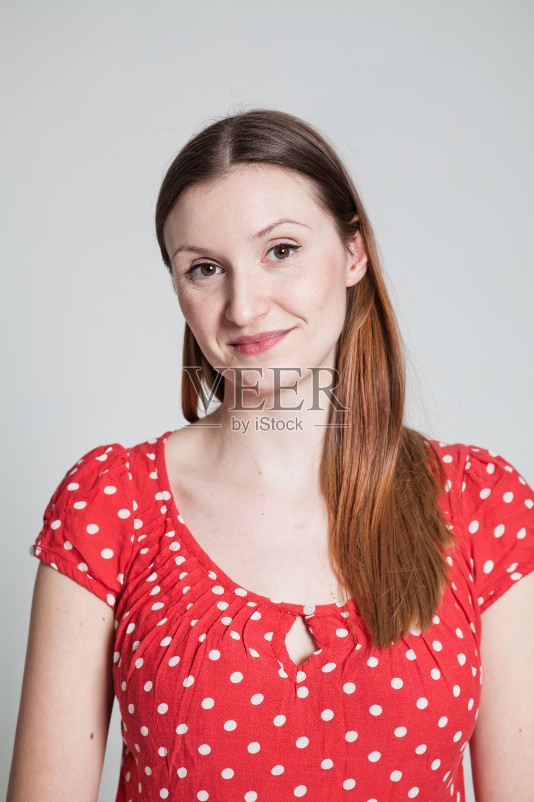 微笑有魅力的女人照片摄影图片