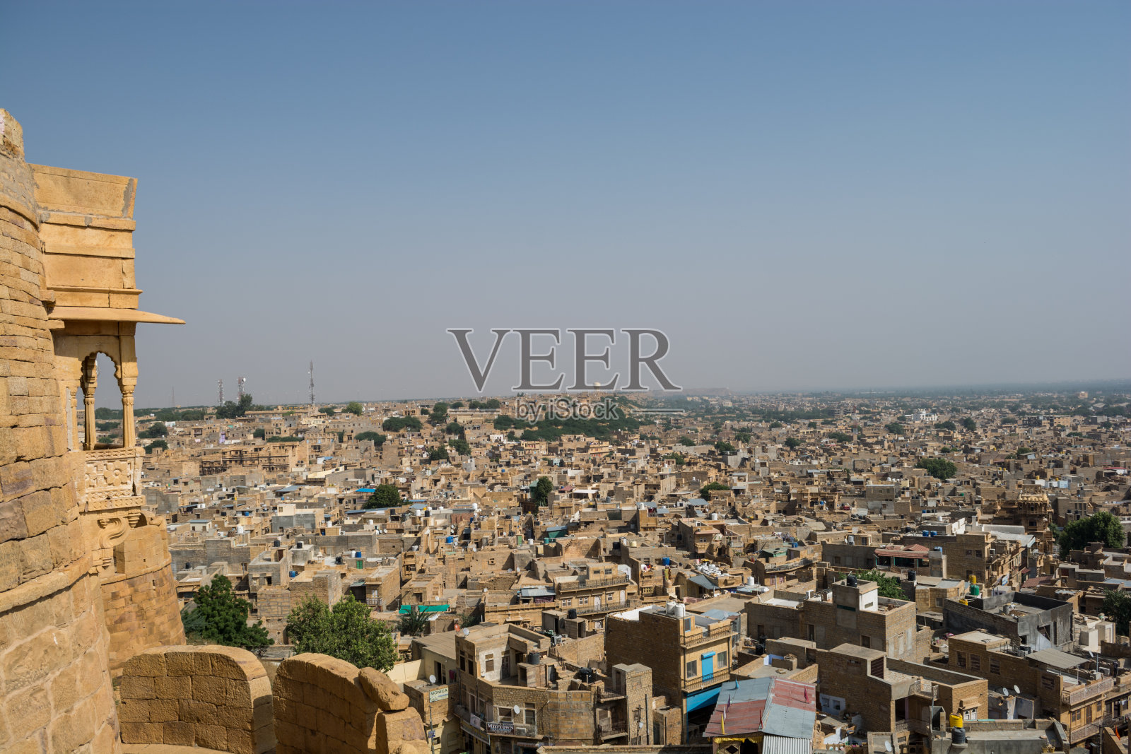 从堡垒俯瞰贾伊斯尔默城照片摄影图片