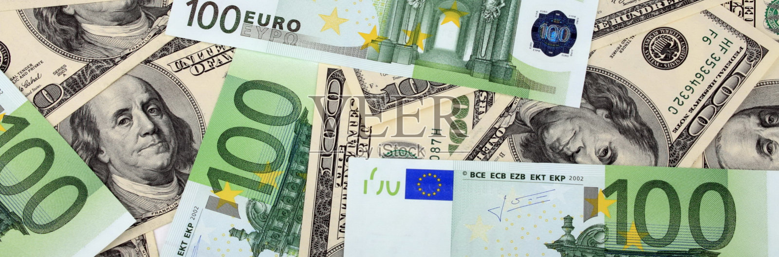 美元和欧元钞票照片摄影图片