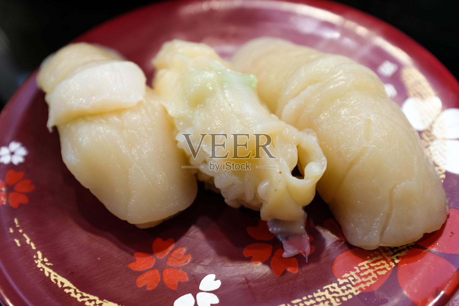 Ikehotate(鲜扇贝)寿司照片摄影图片