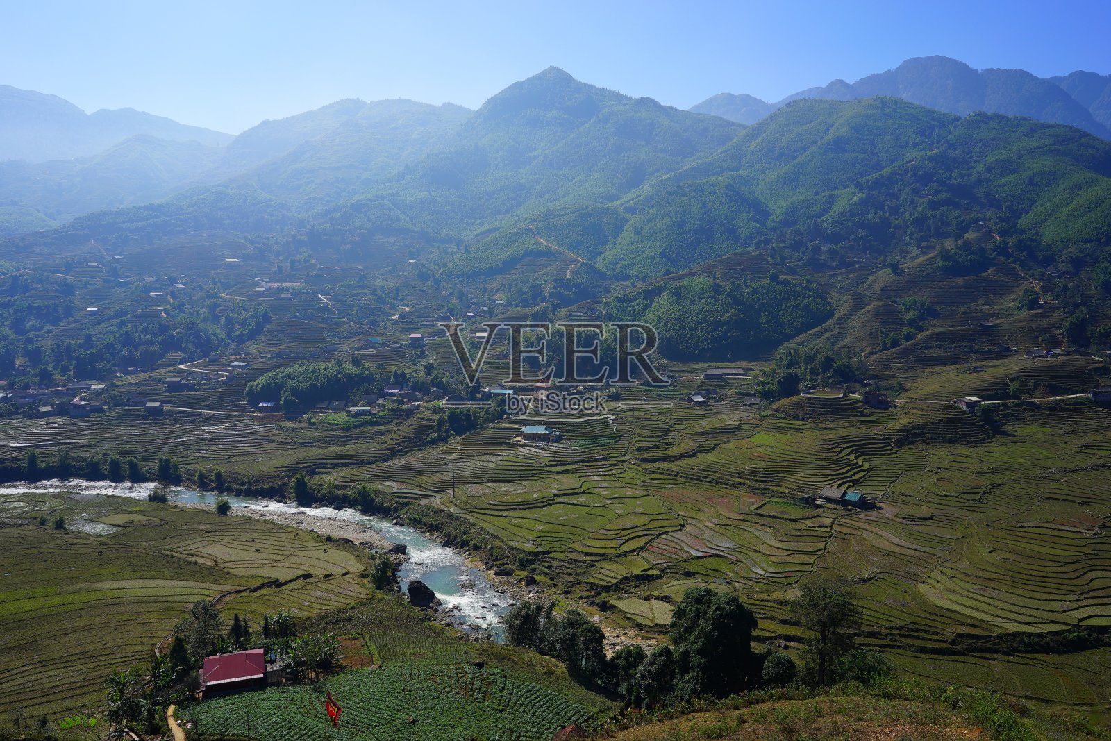 越南萨帕的稻田梯田照片摄影图片