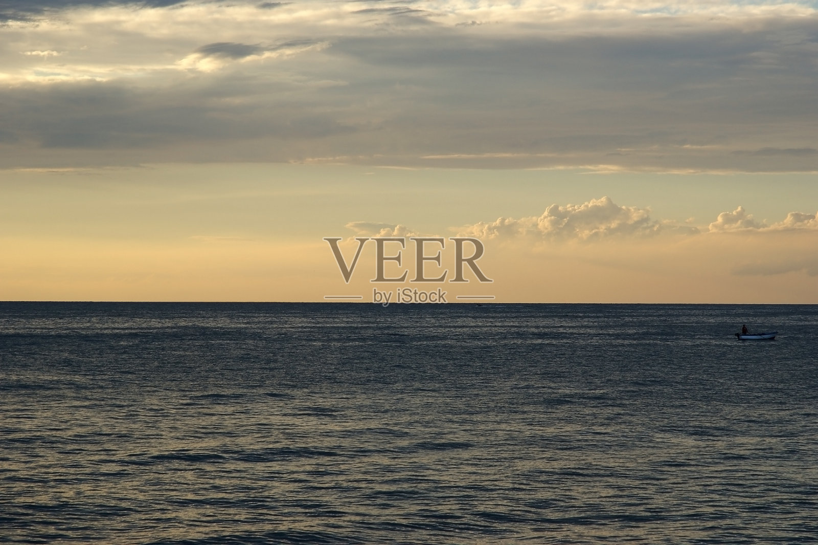 抽象的海洋和日落背景照片摄影图片