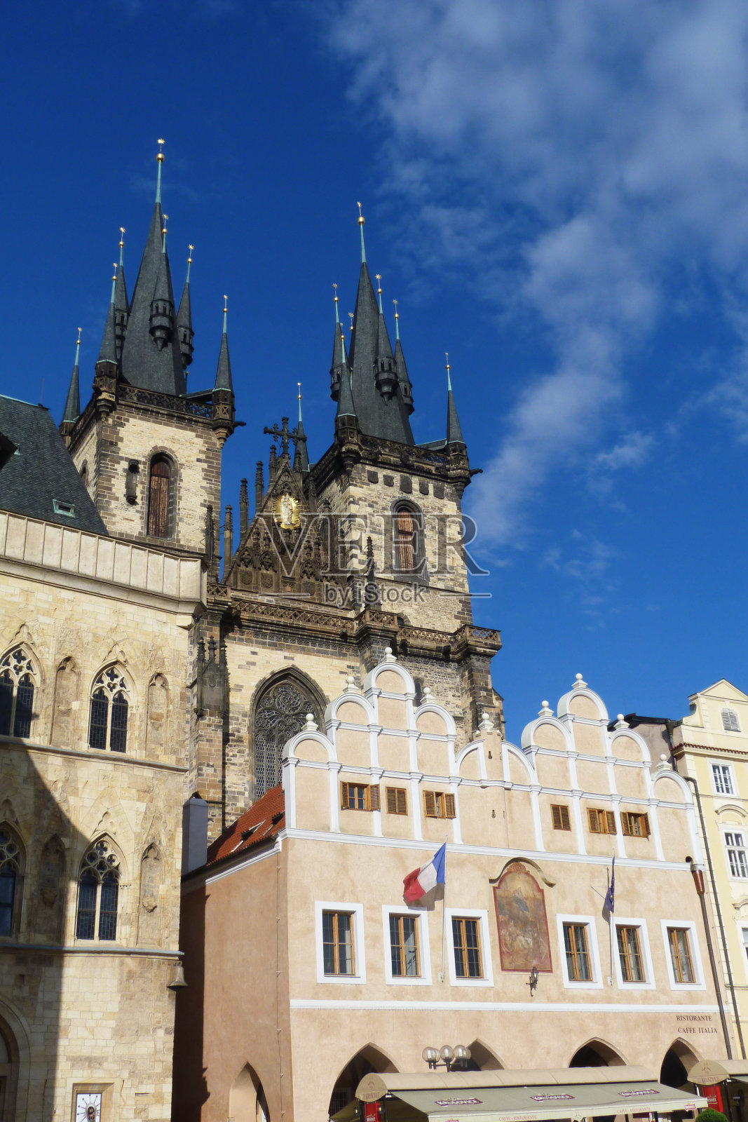 布拉格，泰恩之前的教堂照片摄影图片