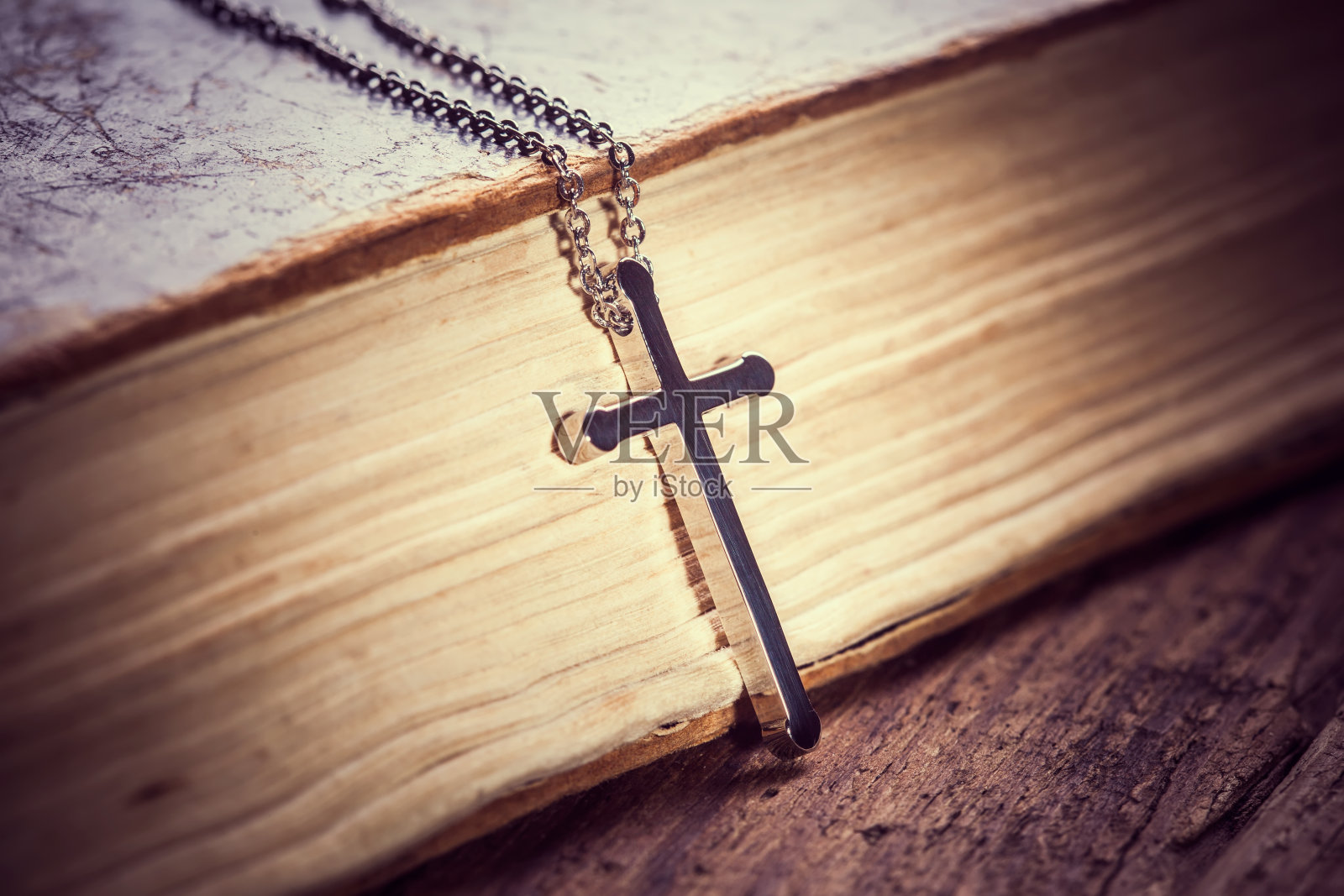 基督教的十字架照片摄影图片